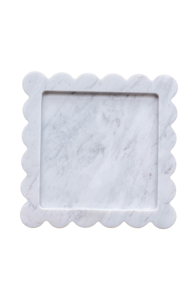 White Marble Scalloped Tray - Luxe B Pampas Grass  Canada , dried flowers and pampas grass Canadian Company. Bulk and wholesale dried flowers and pampas grass fluffy. Large White Pampas Grass Toronto